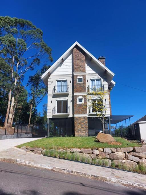 Pervoi Casa Ipe Appartement Gramado Buitenkant foto
